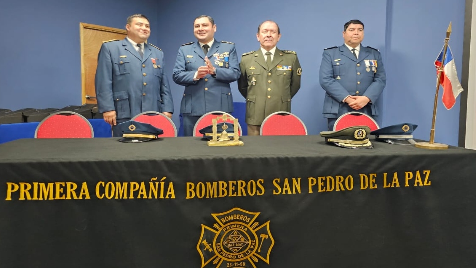 Presidente Nacional asiste a los aniversarios de la Primera Compañía de San Pedro de la Paz y del CB de Paillaco